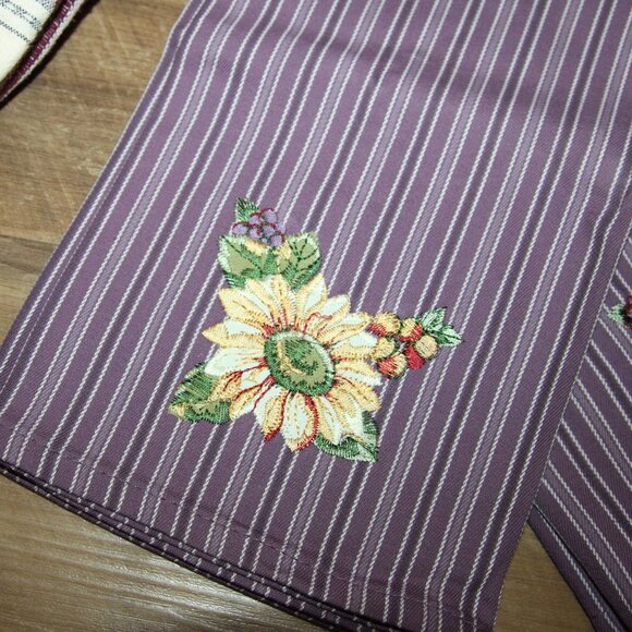 10 Pc. Lot of NEW Purple & Wine Kitchen Tea Towels & Dish Cloths - Picture 9 of 10